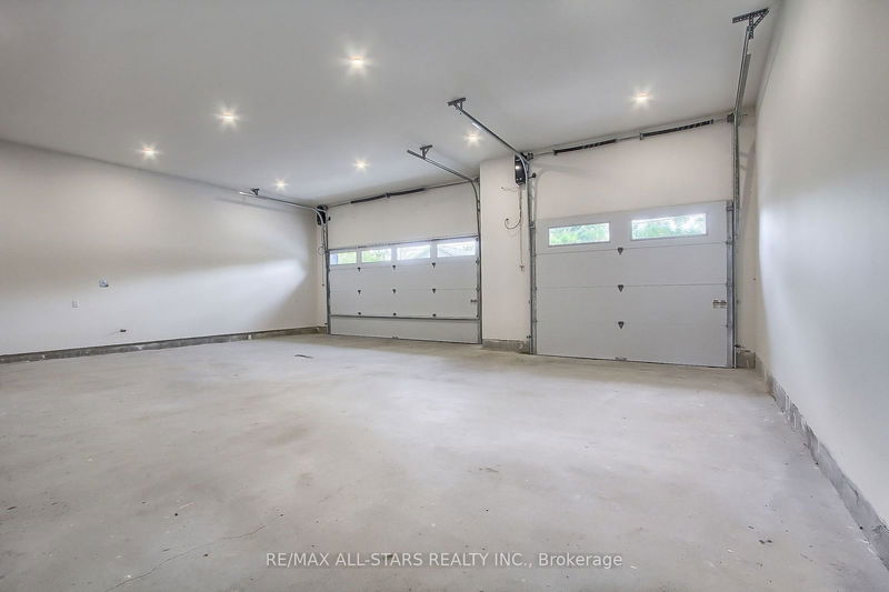 27088 Kennedy Rd  Georgina, L0E 1S0 | Image 36