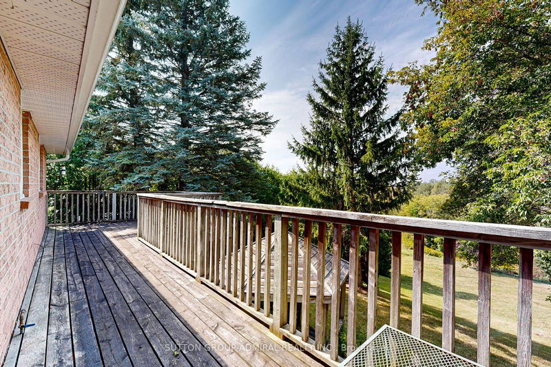 14 Hi View Dr  East Gwillimbury, L0G 1M0 | Image 29