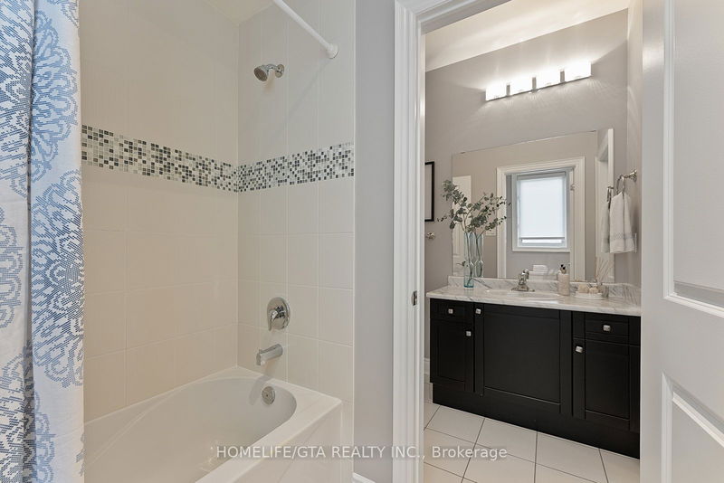 123 Antorisa Ave  Vaughan, L4H 3S3 | Image 24