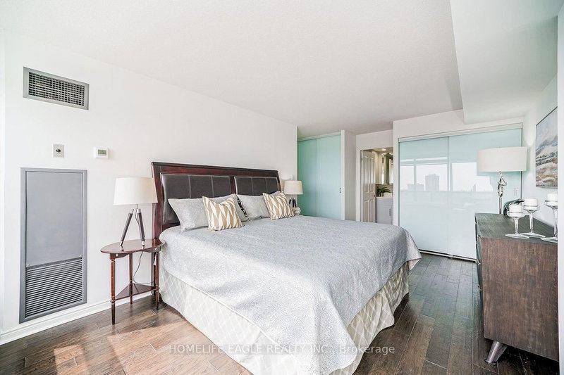 1709 - 7250 Yonge St, Vaughan, L4J 7X1 | Image 3