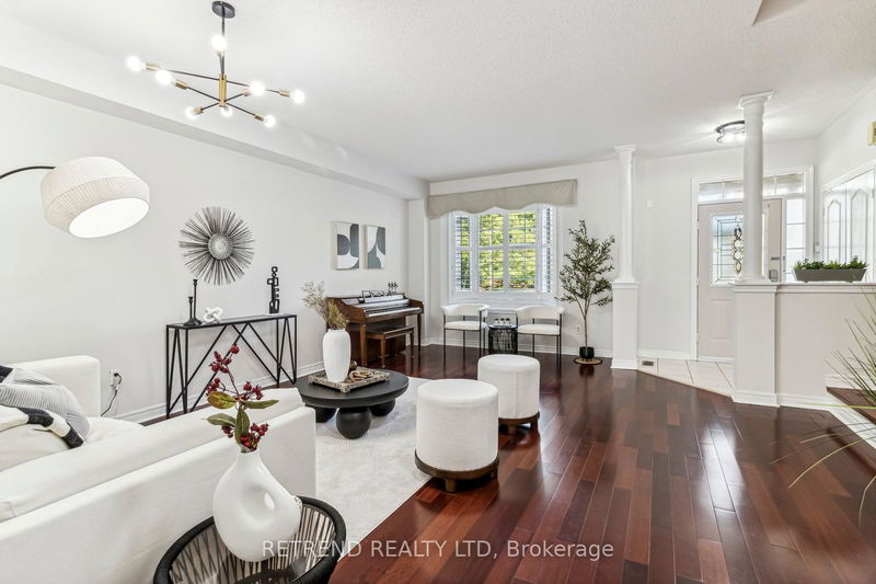 48 Catalina Cres  Richmond Hill, L4S 2H7 | Image 5