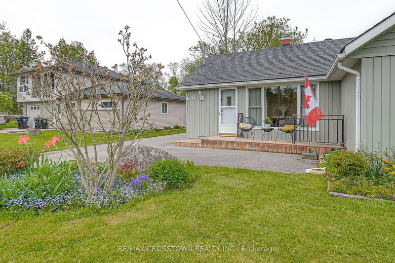 1962 St Johns Rd  Innisfil, L9S 1T5 | Image 2