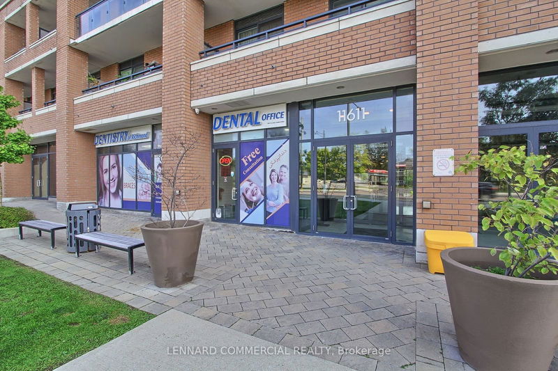  315 - 11611 Yonge St  Richmond Hill, L4E 1G2 | Image 4