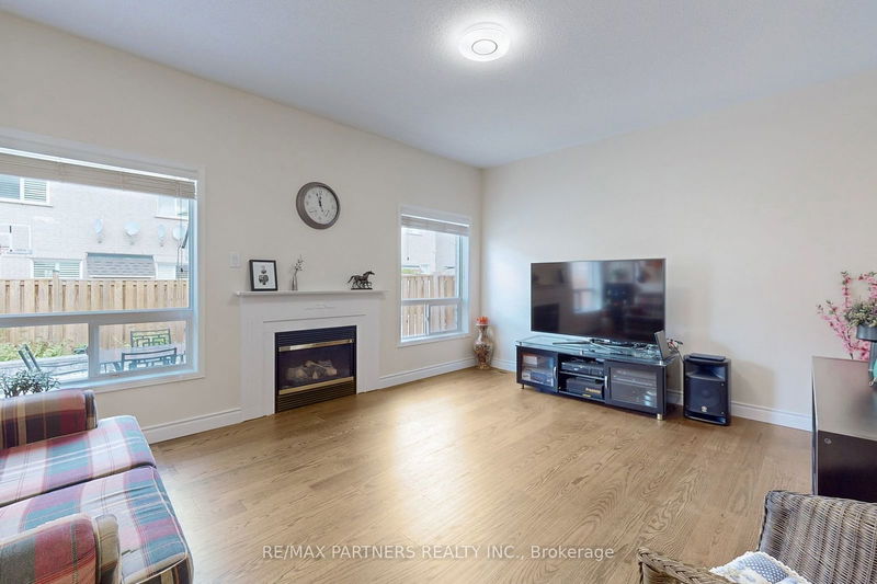 36 Westchester Cres  Markham, L6C 2X6 | Image 7