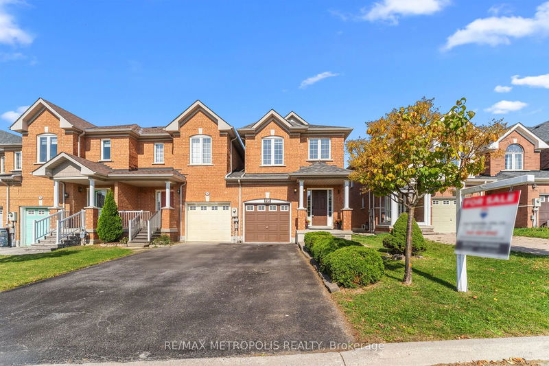 20 Christephen Cres  Richmond Hill, L4S 2S6 | Image 1