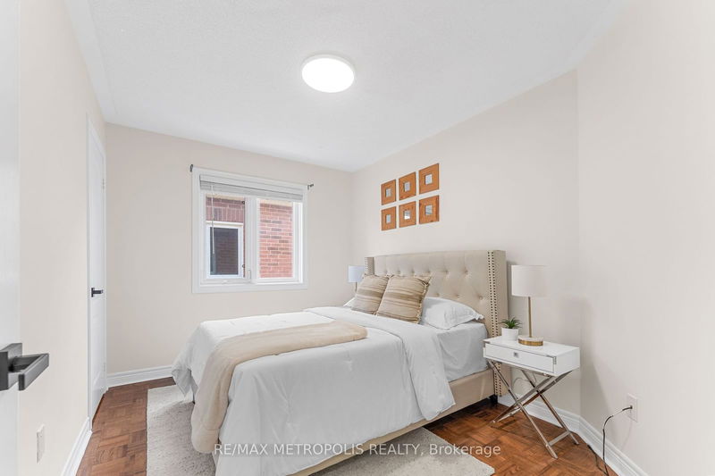 20 Christephen Cres  Richmond Hill, L4S 2S6 | Image 25