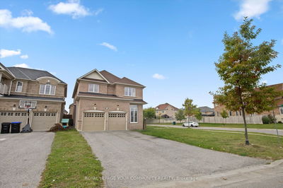 16 Hawke Cres  New Tecumseth, L0G 1W0 | Image 1