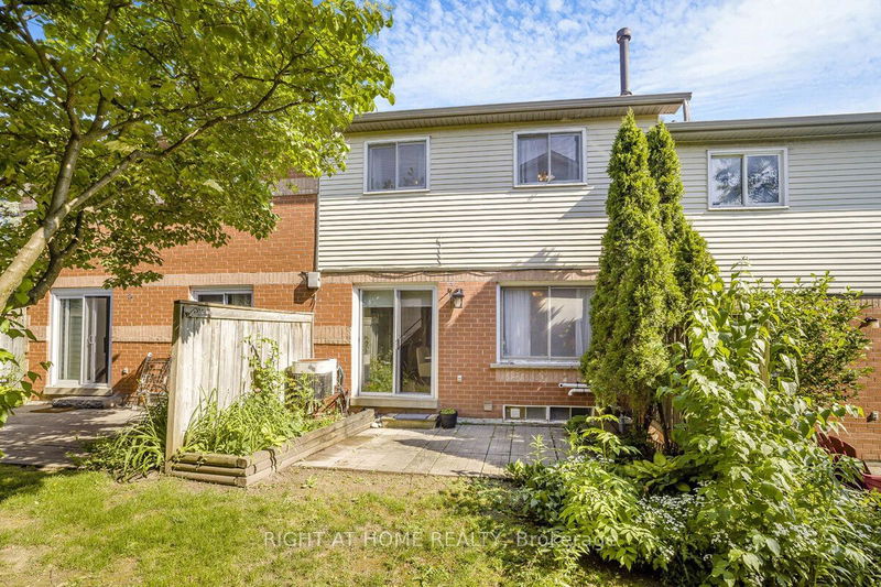 713 Caradonna Cres  Newmarket, L3X 1W5 | Image 27