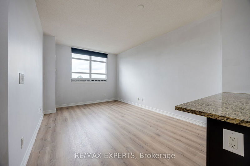  414 - 9245 Jane St  Vaughan, L6A 0J9 | Image 10