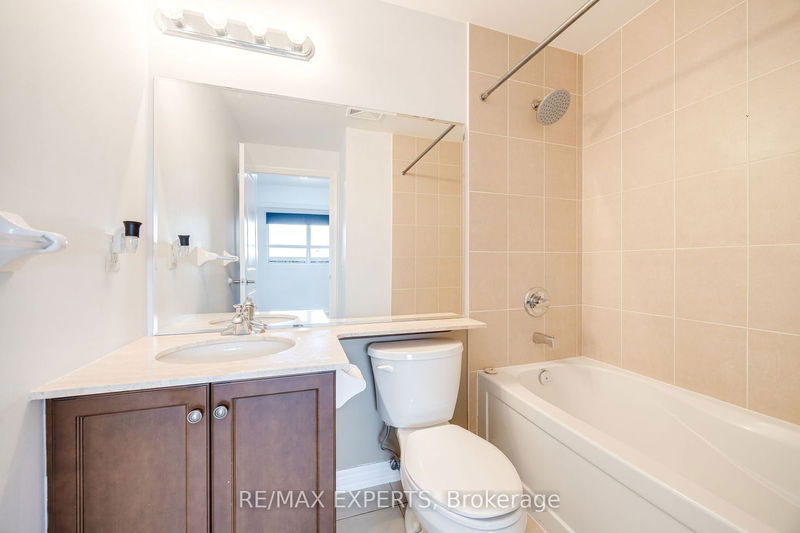  414 - 9245 Jane St  Vaughan, L6A 0J9 | Image 20