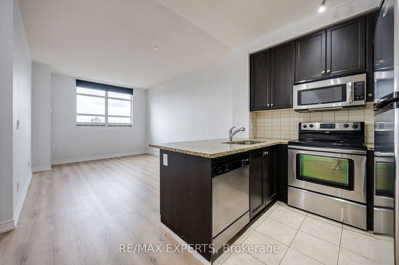  414 - 9245 Jane St  Vaughan, L6A 0J9 | Image 5