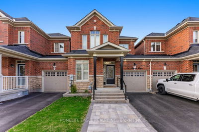 71 Betony Dr  Richmond Hill, L4E 0V6 | Image 1