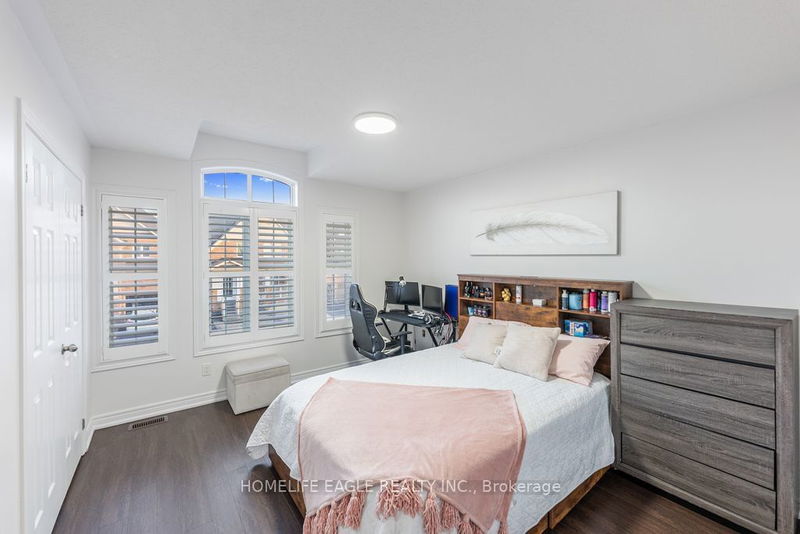 71 Betony Dr  Richmond Hill, L4E 0V6 | Image 14