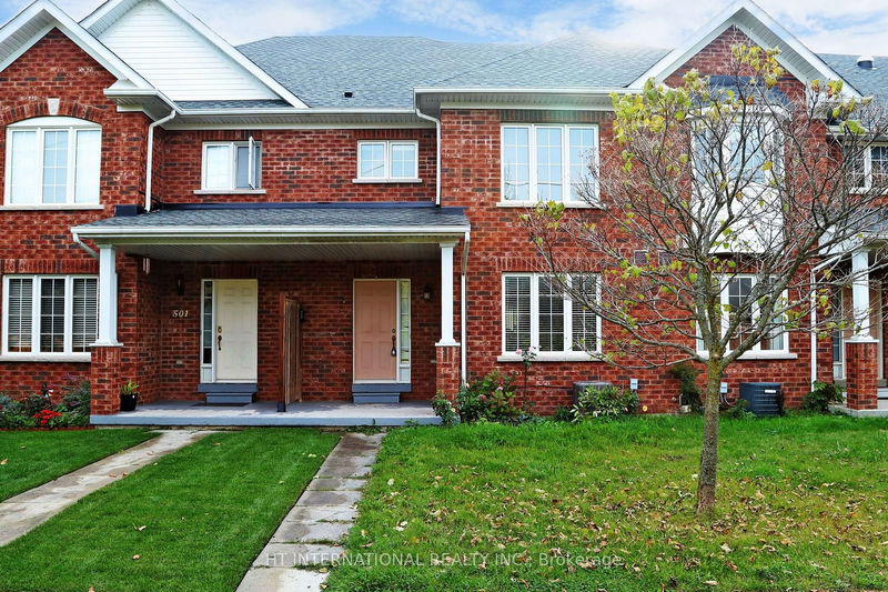 499 Jim Barber Crt, Newmarket - Bristol-London image-0-0