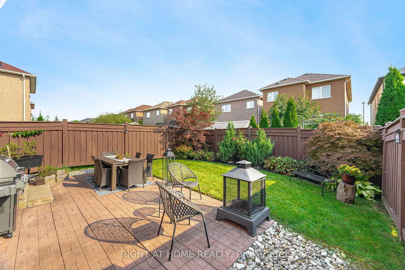 29 Boticelli Way  Vaughan, L4H 0C6 | Image 38