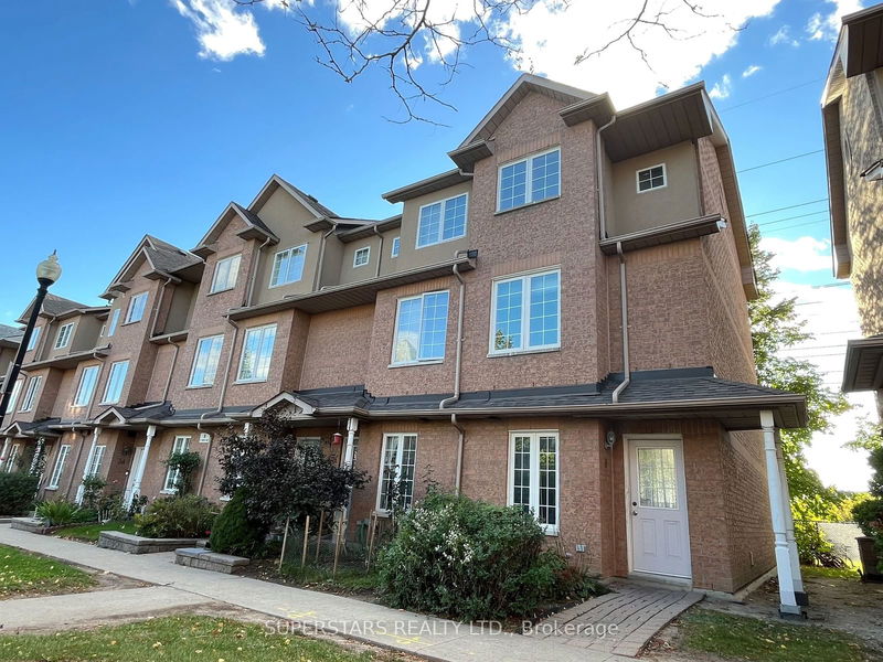home for lease on 8-8 St Moritz Way