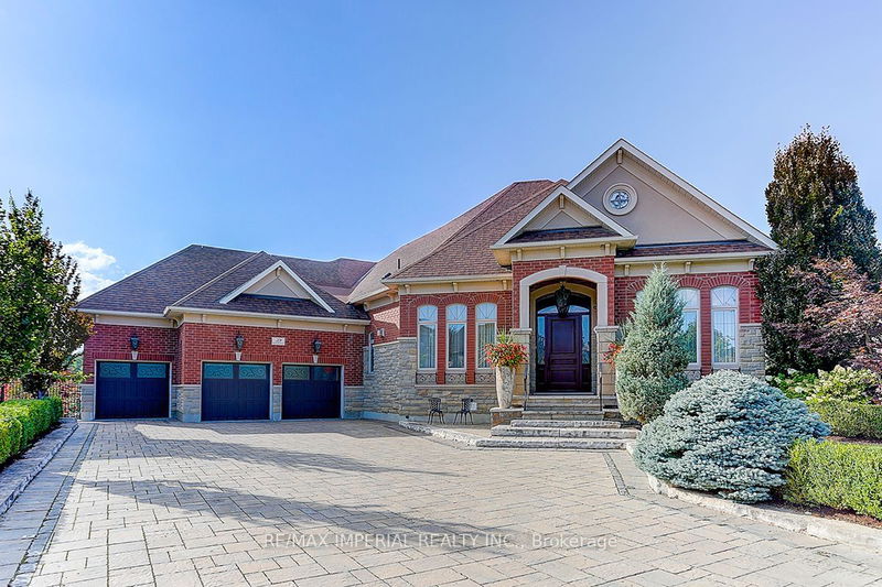 39 Fiorello Crt  Vaughan, L4H 0V4 | Image 1