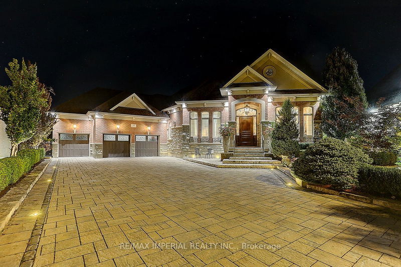 39 Fiorello Crt  Vaughan, L4H 0V4 | Image 2