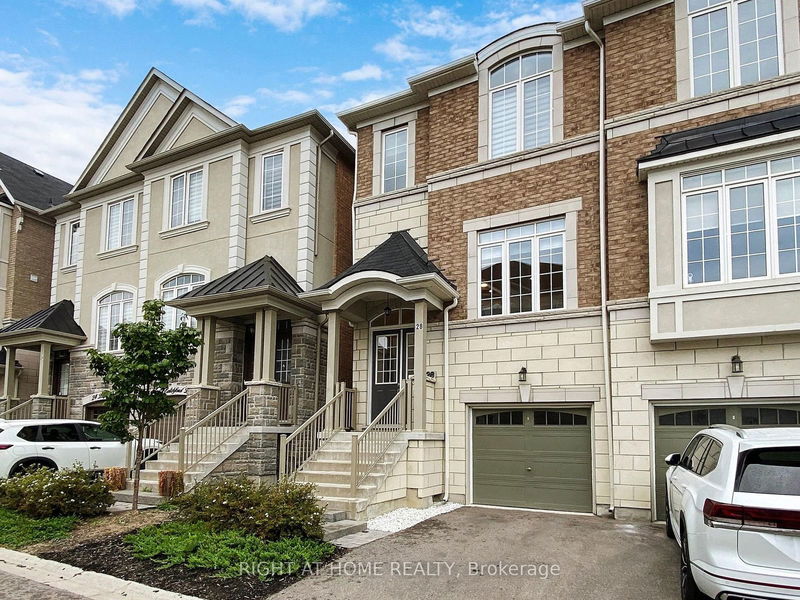 28 Latchford Lane  Richmond Hill, L4C 7V6 | Image 1