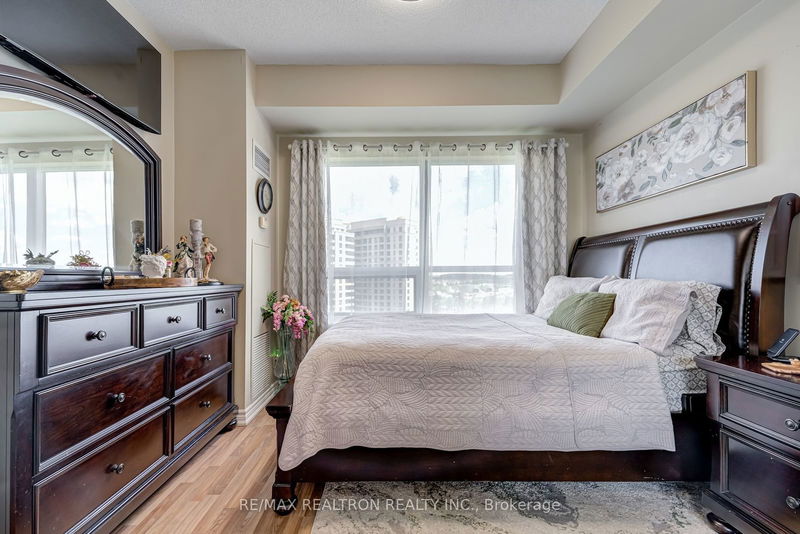  1108 - 9225 Jane St  Vaughan, L6A 0J7 | Image 17