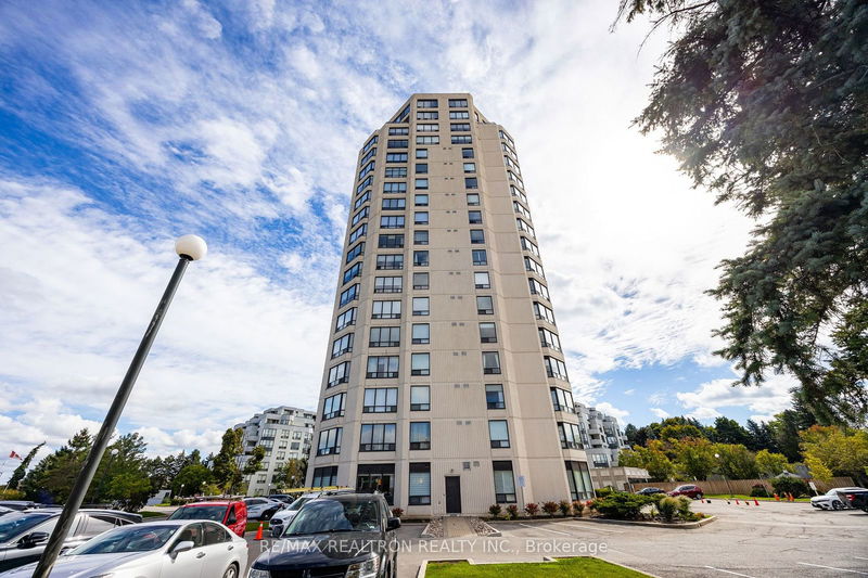  502 - 343 Clark Ave W Vaughan, L4J 7K5 | Image 2