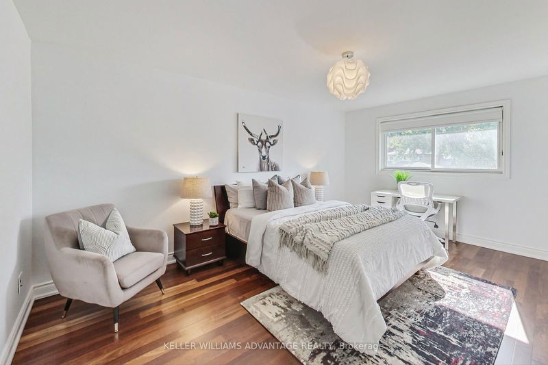 325 Buckingham Rd  Newmarket, L3Y 6K6 | Image 21