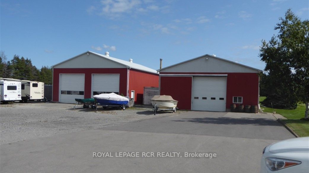 Industrial for sale at 19715 Bathurst Street, East Gwillimbury, Rural East Gwillimbury, L9N 0K5 - MLS: N9387024