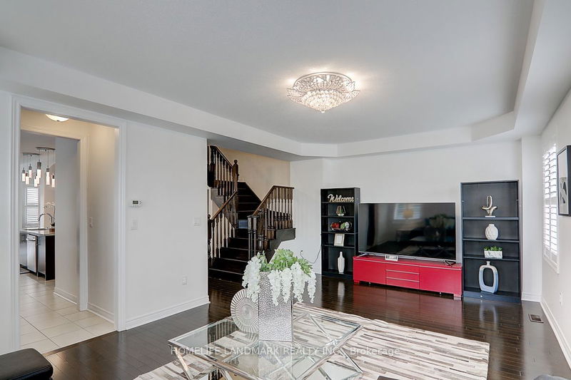 1 Donald Buttress Blvd W Markham, L6C 0J4 | Image 11