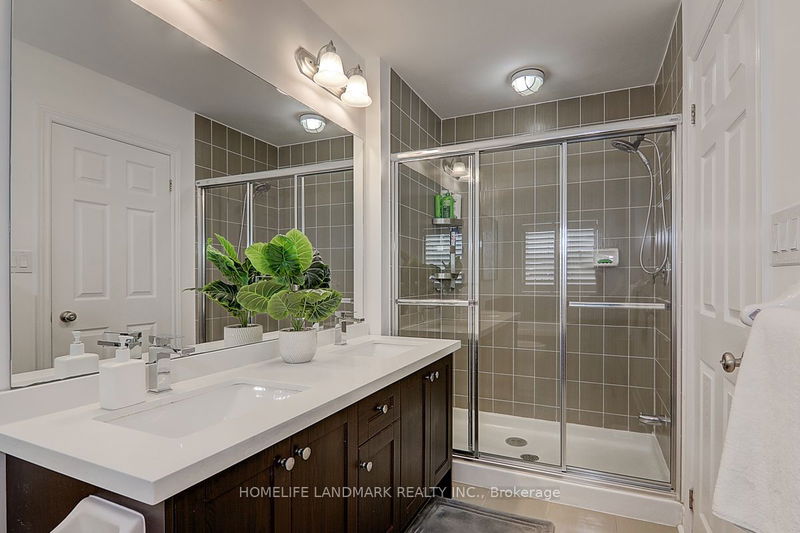 1 Donald Buttress Blvd W Markham, L6C 0J4 | Image 33