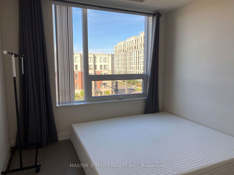 home for lease on 519-28 Uptown Drive
