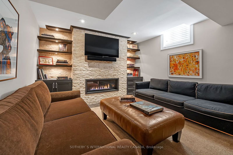 31 Wilkinson Pl  Aurora, L4G 6K2 | Image 26