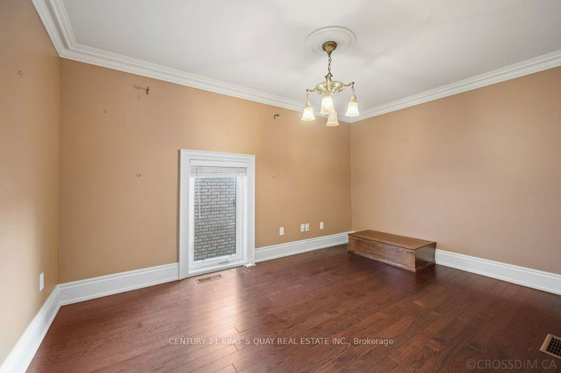 22 Garden Ave  Richmond Hill, L4C 6L9 | Image 29