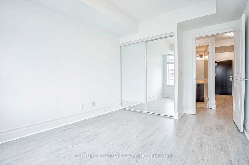  402 - 131 Upper Duke Cres  Markham, L6G 0C9 | Image 17