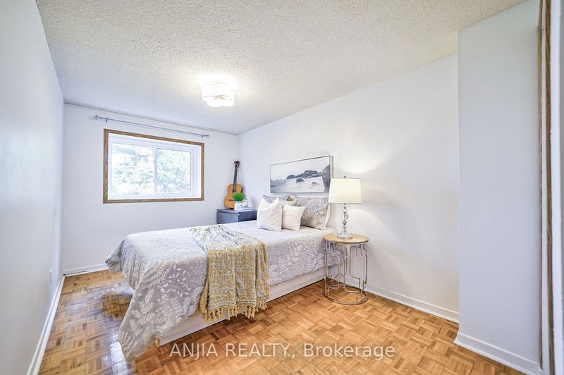  23 - 40 Castle Rock Dr  Richmond Hill, L4C 5H5 | Image 28