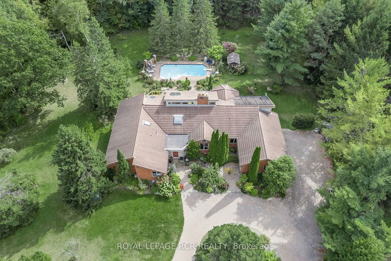 33 Island Lake Dr  Whitchurch-Stouffville, L4A 7X4 | Image 3