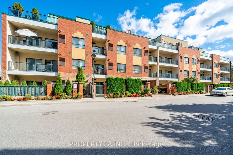  318 - 33 Wallace St  Vaughan, L4L 9L4 | Image 1