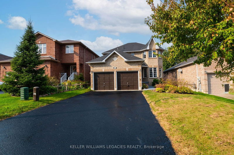 1422 Benson St  Innisfil, L9S 0C8 | Image 1