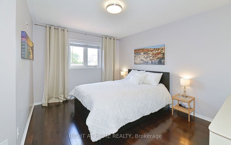 119 The Fairways   Markham, L6C 2A7 | Image 14