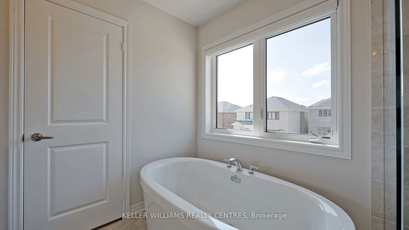 12 Sam Battaglia Cres  Georgina, L0E 1R0 | Image 28