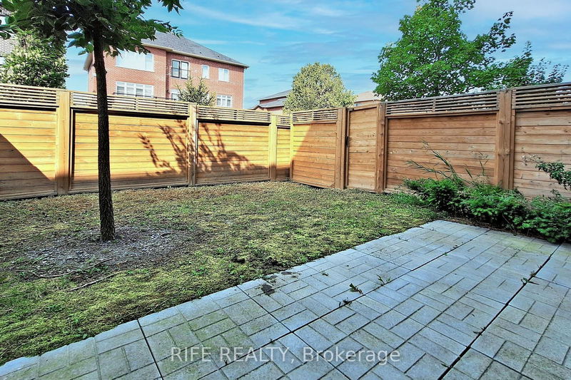 20 Deep River Lane  Richmond Hill, L4C 5S4 | Image 39