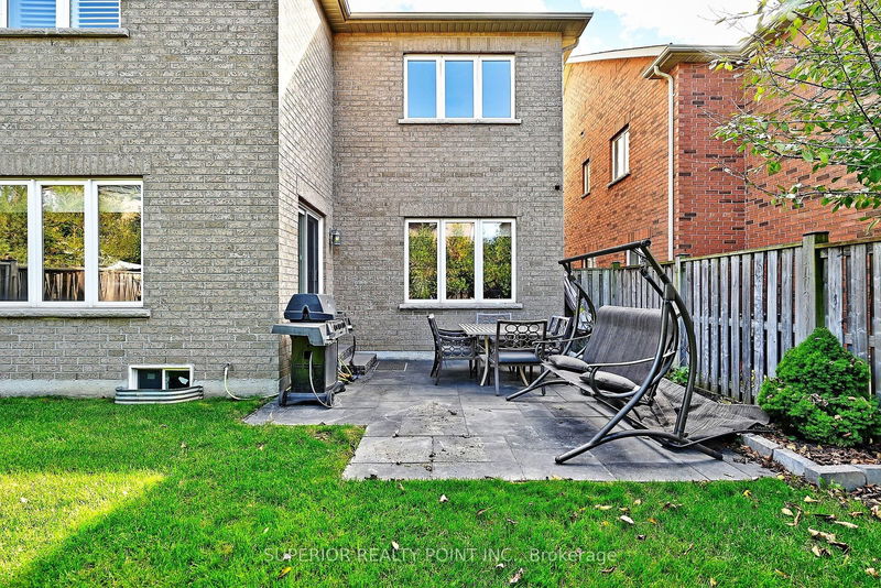 28 Maple Valley Rd  Vaughan, L6A 0X9 | Image 38