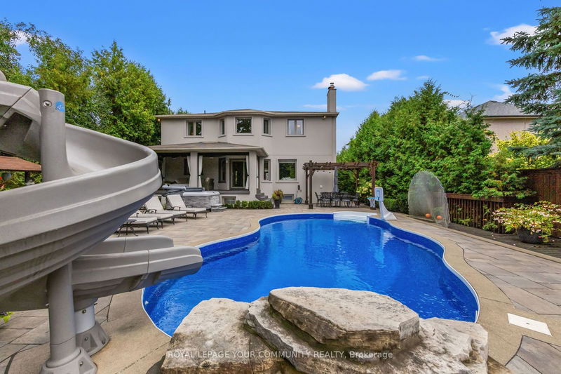 6 Magistrale Crt  Richmond Hill, L4C 0H3 | Image 36