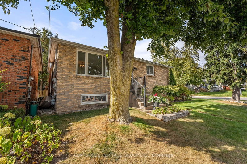 318 Walker Ave  Bradford West Gwillimbury, L3Z 1X7 | Image 27