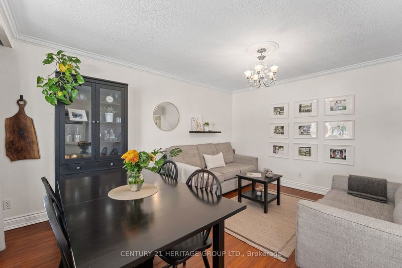 318 Walker Ave  Bradford West Gwillimbury, L3Z 1X7 | Image 5