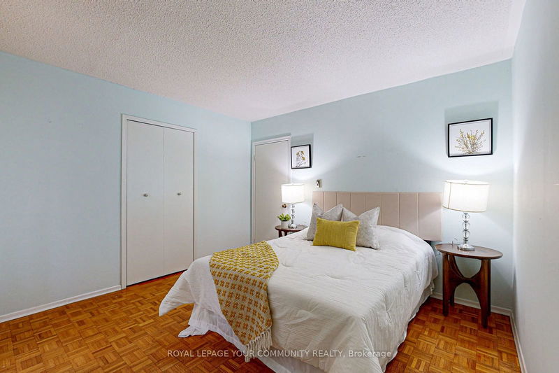 196 Pleasant Blvd  Georgina, L4P 2S6 | Image 24