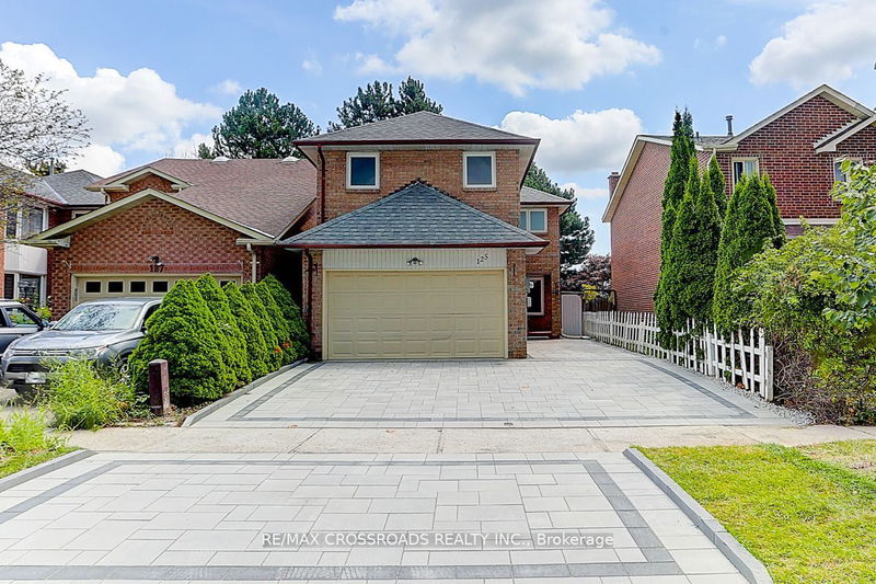 125 Green Bush Cres  Vaughan, L4J 5M3 | Image 1