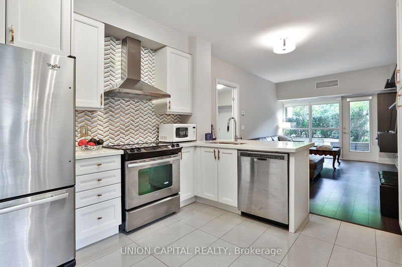 home for lease on 117-8302 Islington Avenue