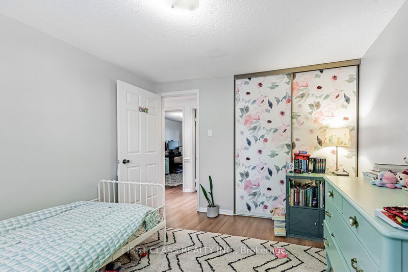 74 Innisbrook Cres  Markham, L3T 5B1 | Image 16