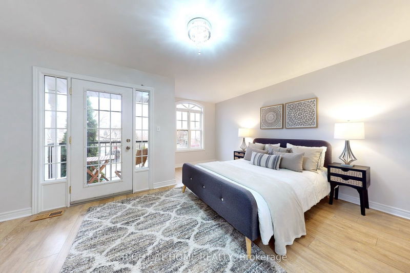 56 Carousel Cres  Richmond Hill, L4E 3X6 | Image 24