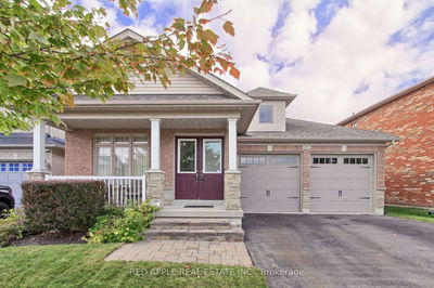 371 Woodspring Ave  Newmarket, L3X 3H1 | Image 1